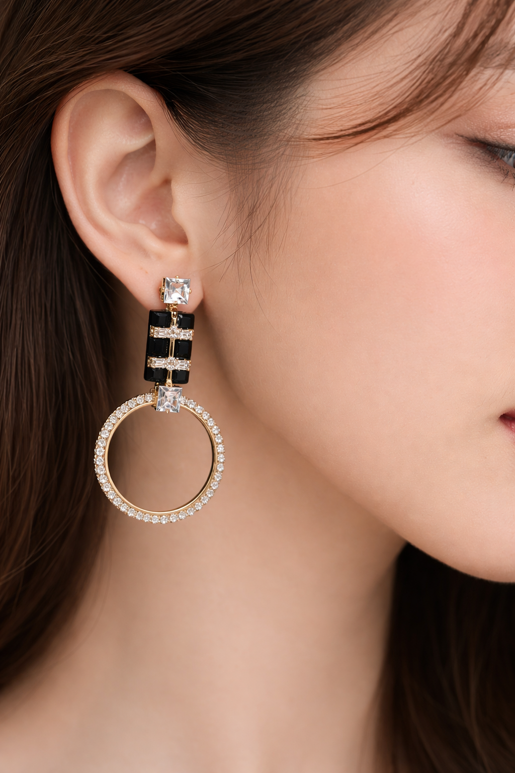 Sabrio midnight halo drops