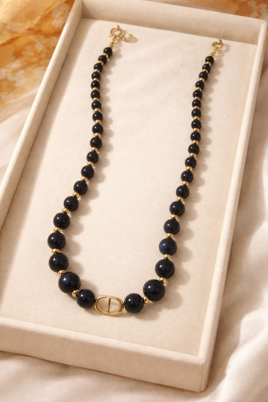 Luxury Pearl & Black Beaded Necklace Set